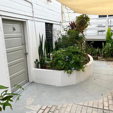 Blue Wave Guest House Caye Caulker Εξωτερικό φωτογραφία
