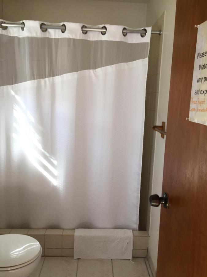 Blue Wave Guest House Caye Caulker Εξωτερικό φωτογραφία